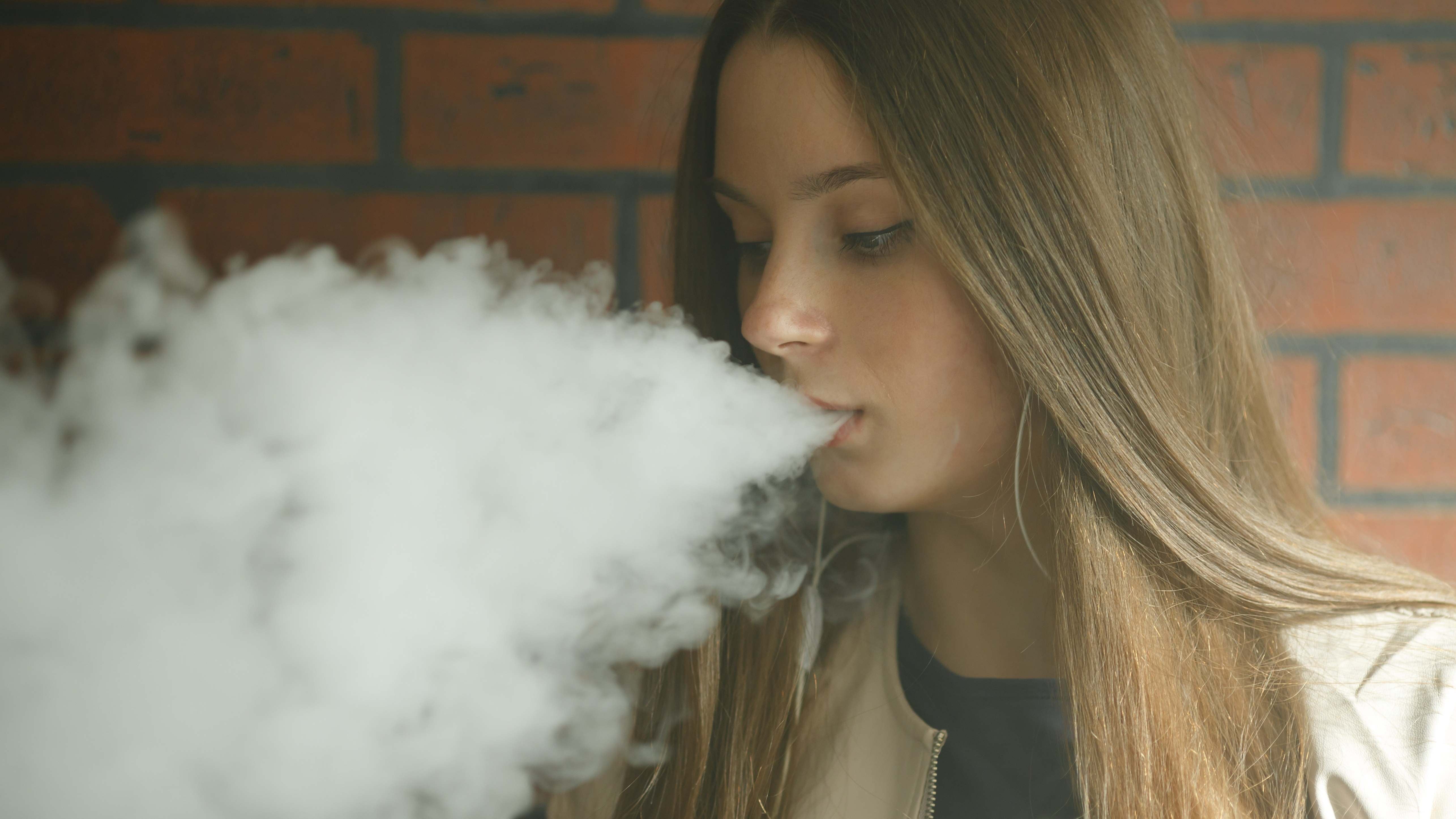 Lost Vape Orion Bar 7500 Review The Ultimate Pod Vape for Heavy Vaper